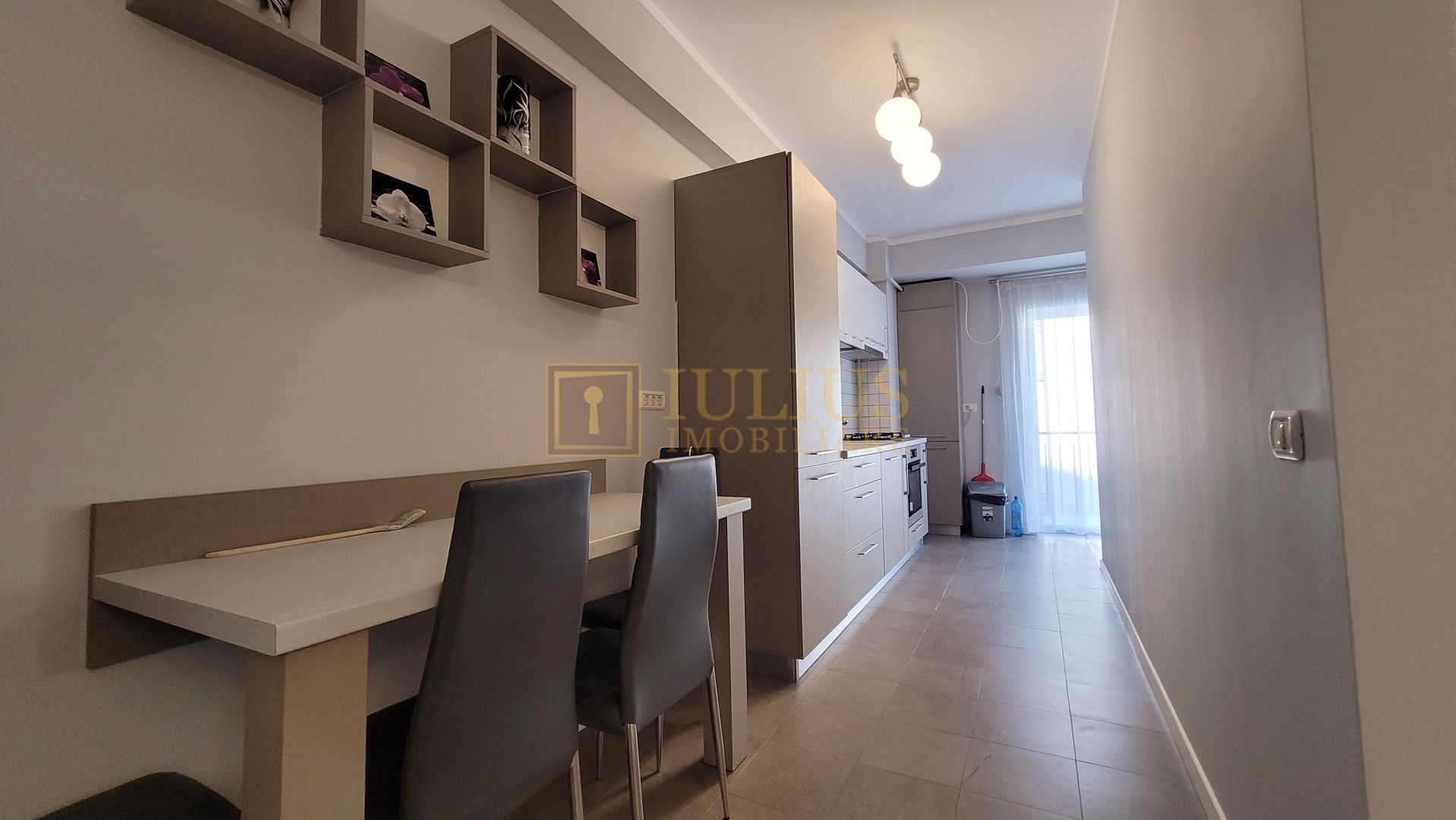Spatios, mobilat modern, centrala proprie, zona Girocului/Esso. - Poză 7