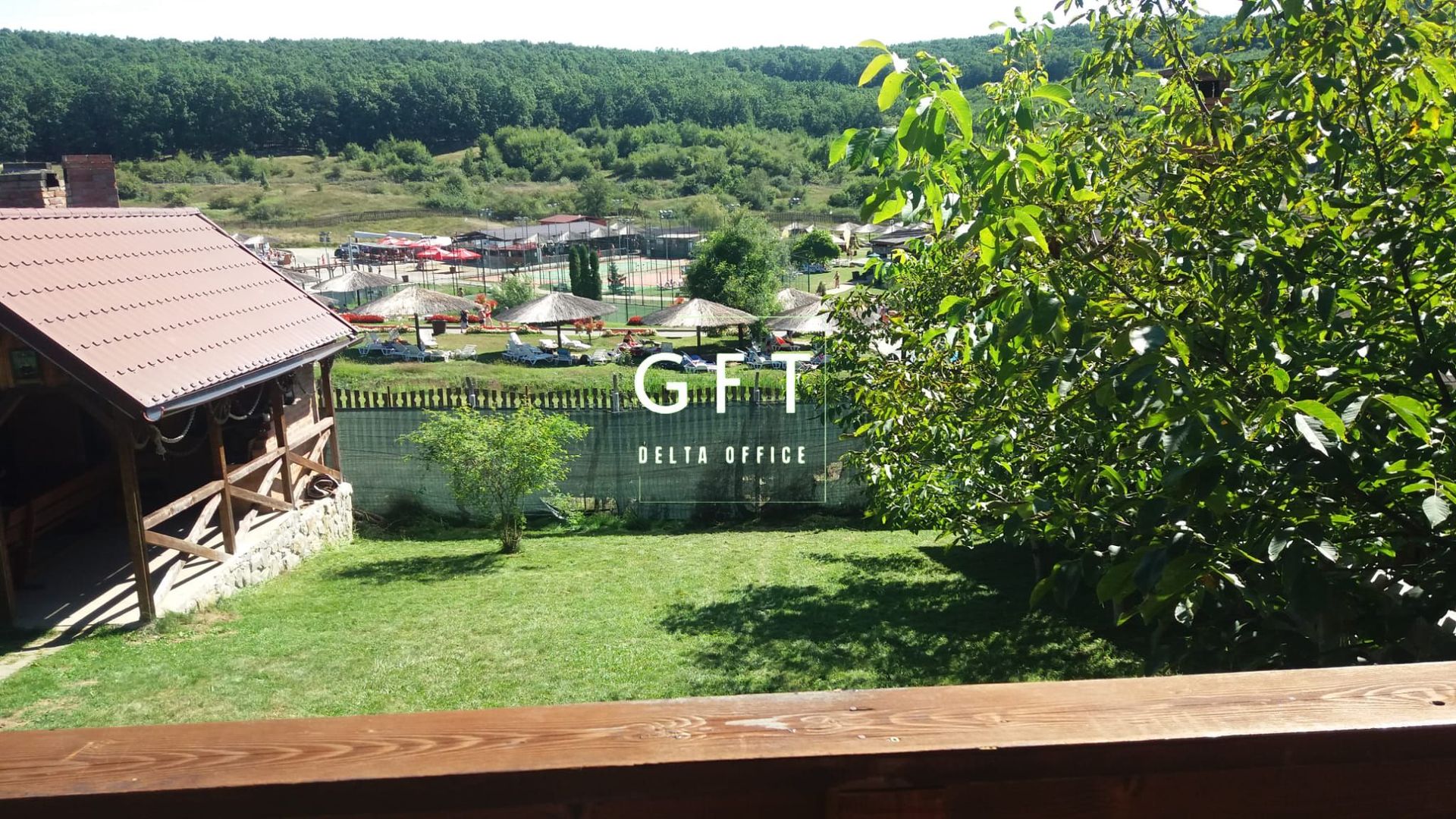 Cabana 4 camere-teren 350 mp-foisor amenajat 25 mp- Baile Figa - Poză 8