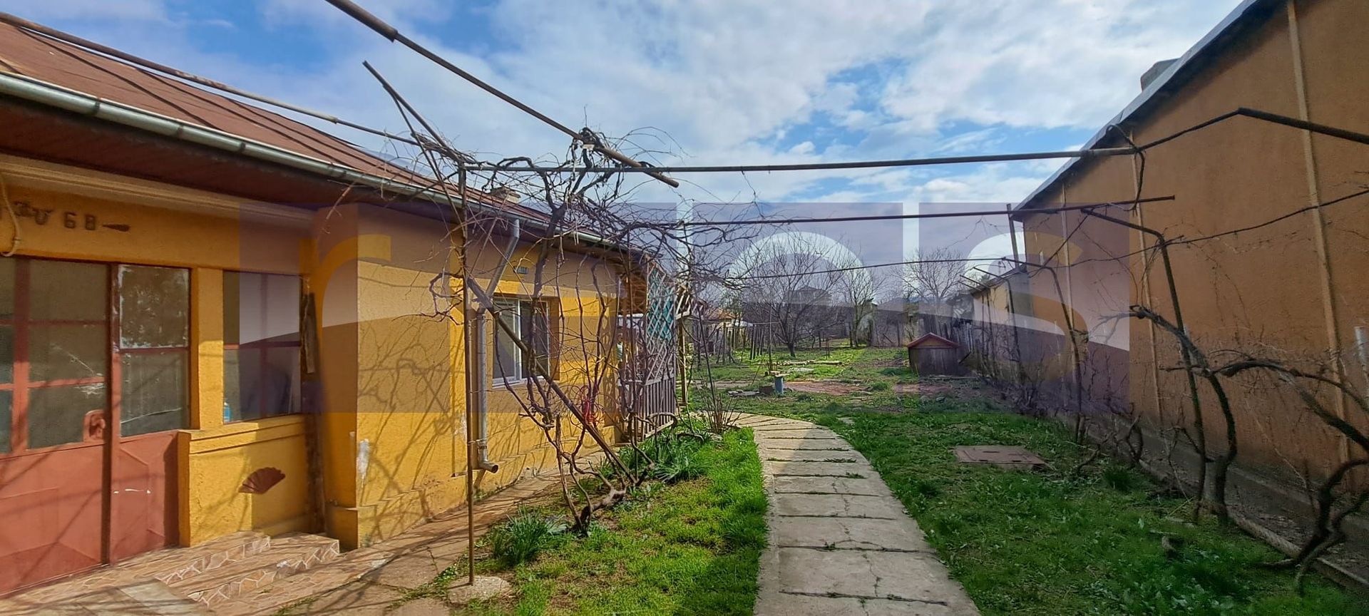 VANZARE CASA 5 CAMERE | TEREN 660 MP | ROSIORI DE VEDE - Poză 2