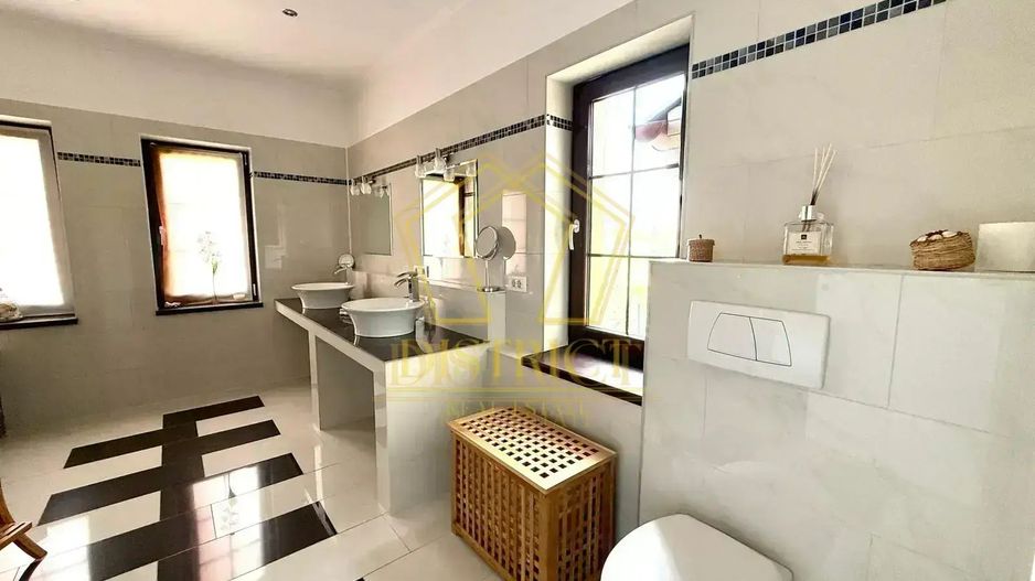 COMISION 0% Vila cu 6 camere deosebita D+P+1E I Biled - Poză 13