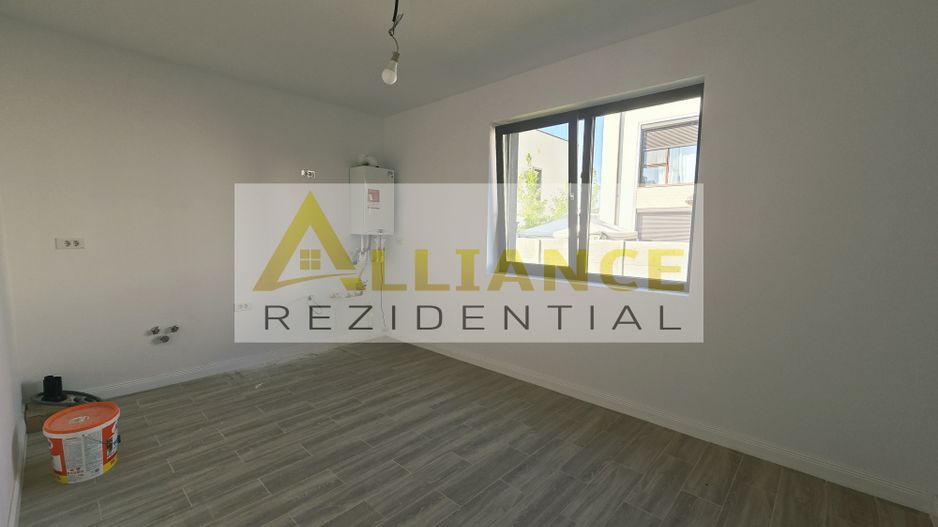 Vila individuala-cartierul nou-5 camere-gazon rulou-aspensoare - Poză 5