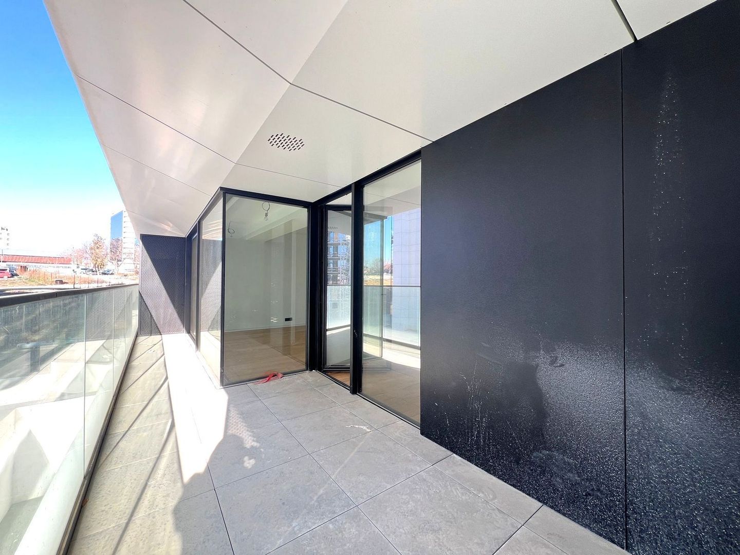 2 camere in Yacht Kid - Poză 5