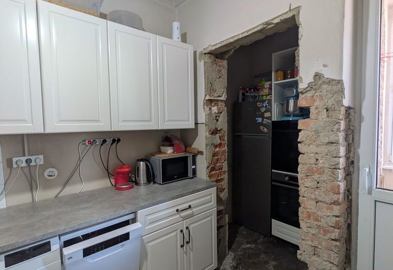 Apartament în bloc tip vilă balcon si beci– Astra, Brașov | Etaj 2/2 - Poză 6