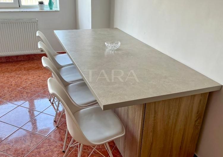 Apartament cu 2 camere decomandate, boxă 10 mp, Între Lacuri. - Poză 3