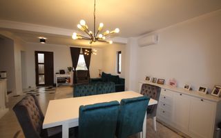 Modern si primitor - Poză 8