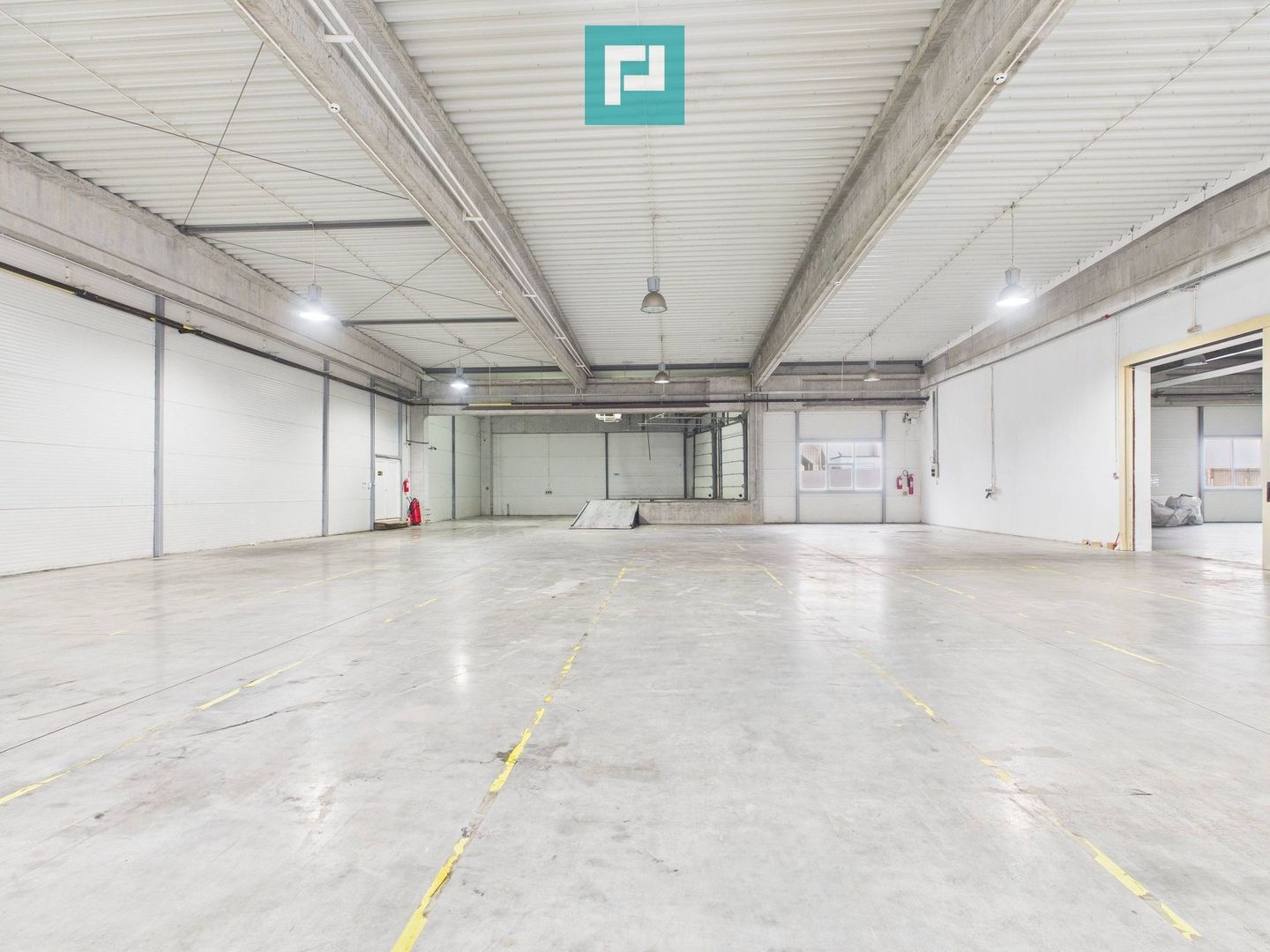 Hală industrială de 4.155 mp Calea Borșului - Poză 13