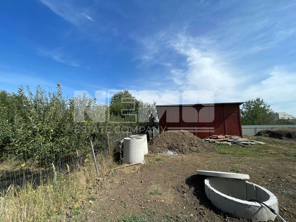 CASA CU 11 ARI TEREN - DRUM PRIVAT - LIVADA - Poză 17