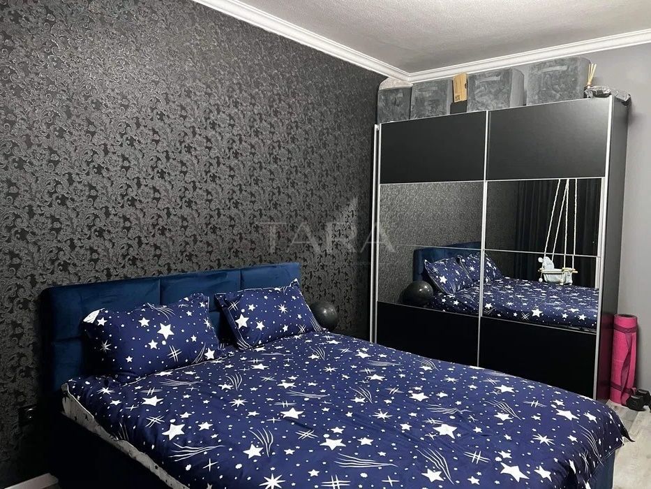 Apartament cu 3 camere de vânzare în Floresti - Poză 6