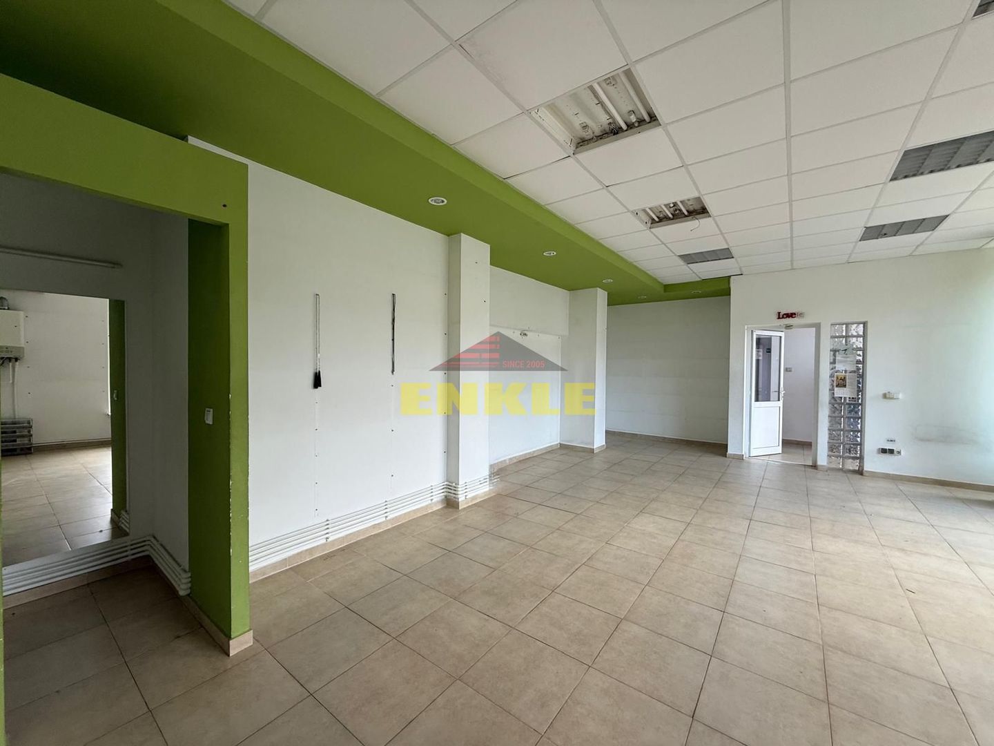 De inchiriat spatiu comercial, zona Piata Mica. - Poză 1