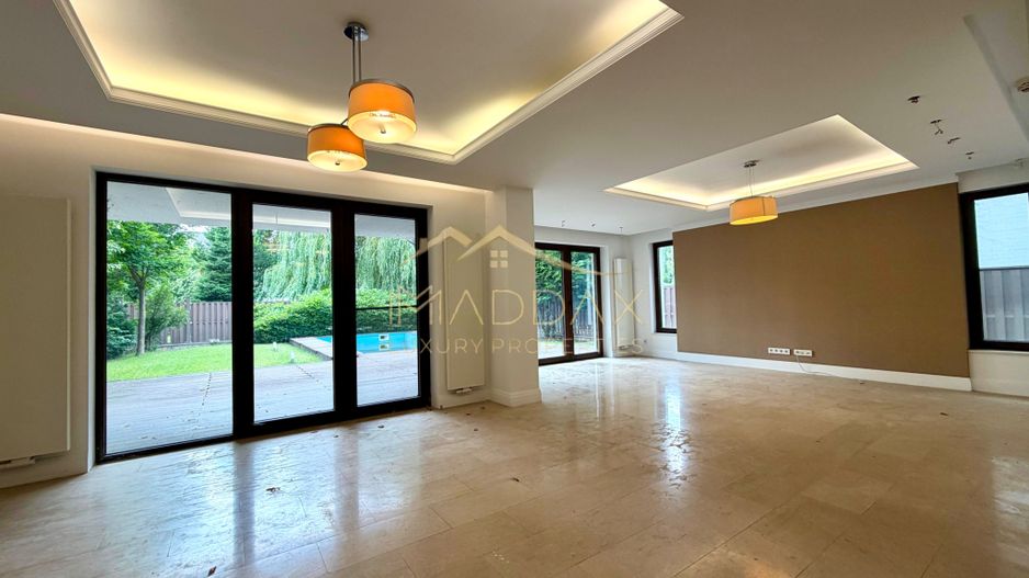Vila cu 9 camere *900 teren* & piscina privata // Pipera - Poză 6