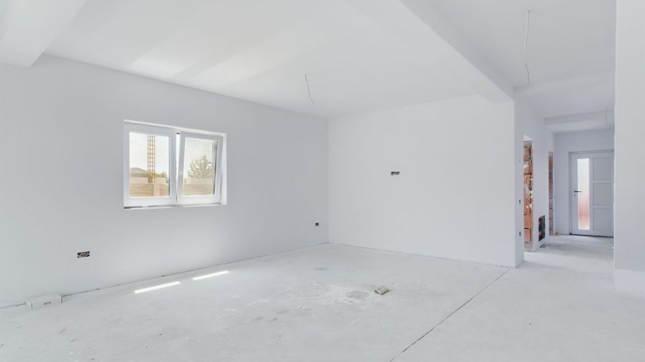 Duplex P+1 deosebit în Moșnița Veche - Poză 5