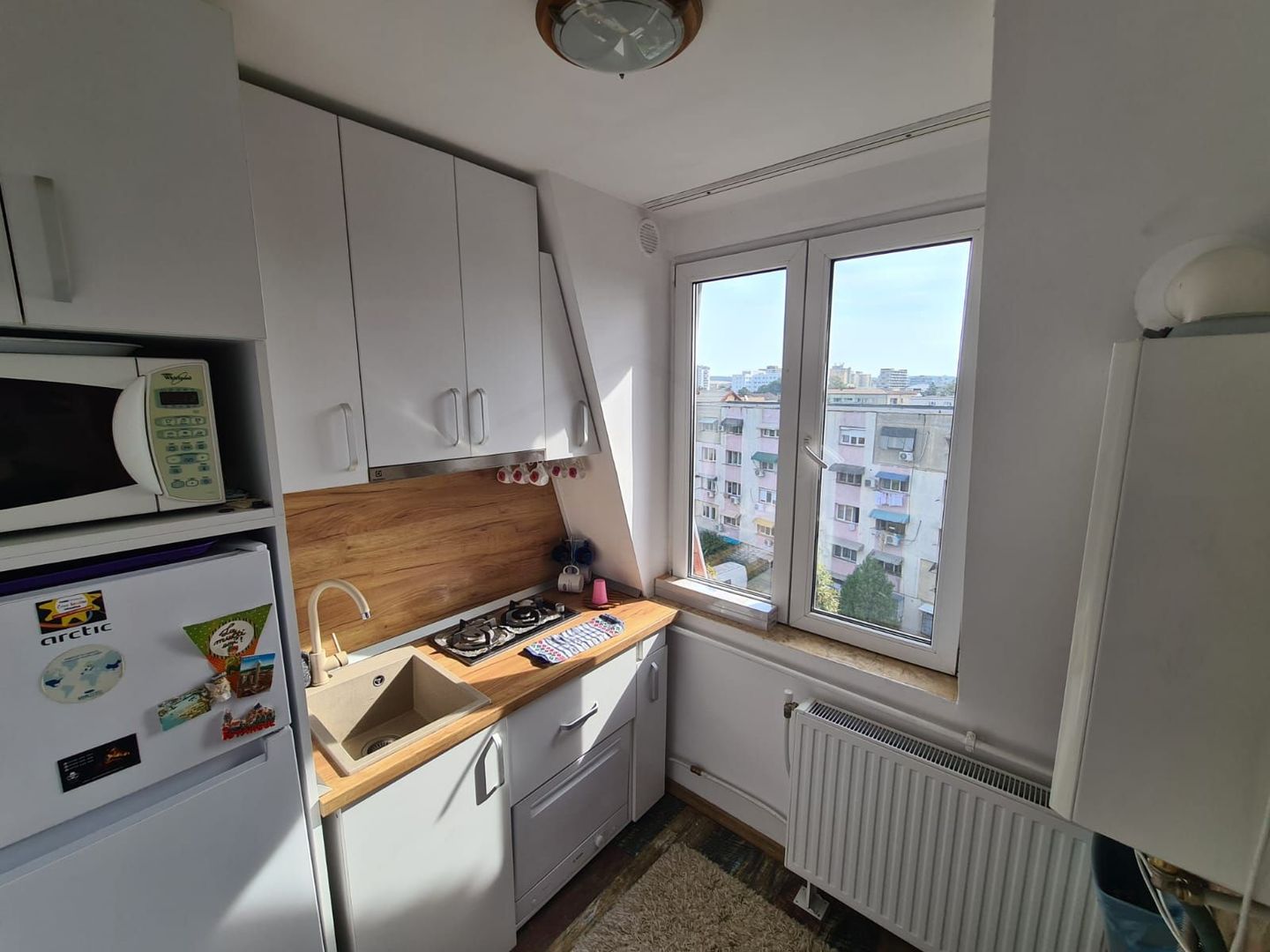 Apartament 4 camere, 85 mp utili, renovat în 2025 – Sarari, Craiova - Poză 1
