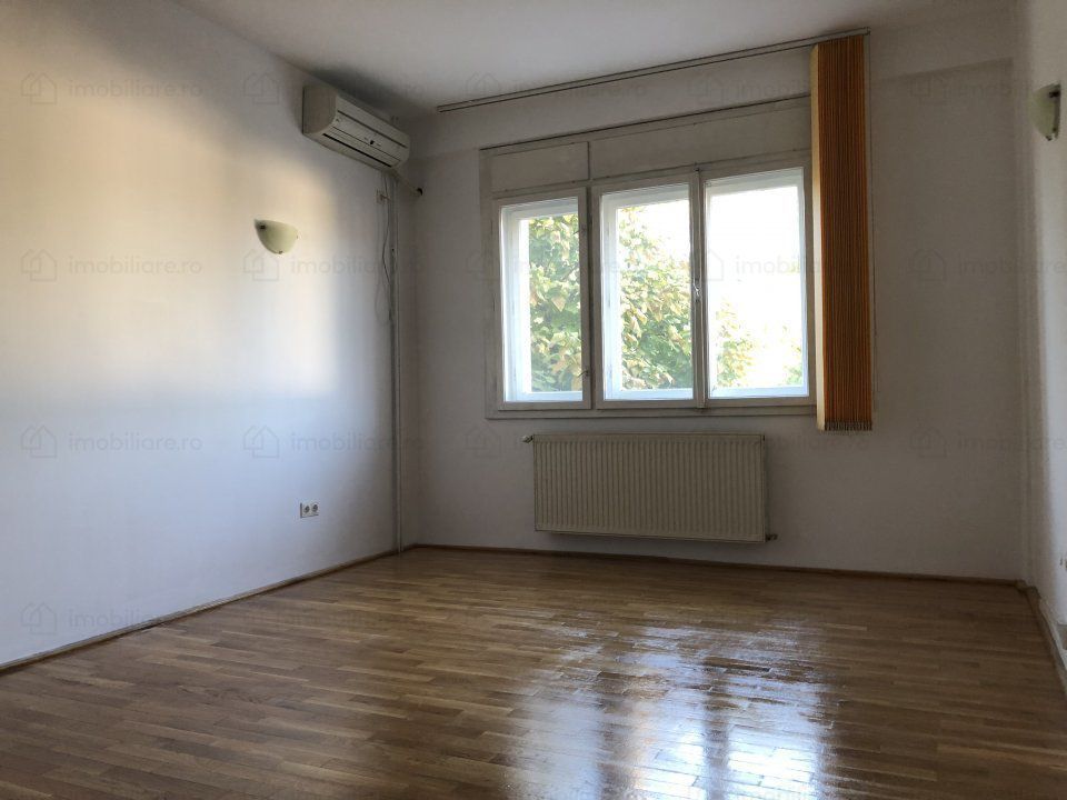 Vila de inchiriat pentru firma/birouri 300mp Domenii 4 nivele gradina - Poză 4