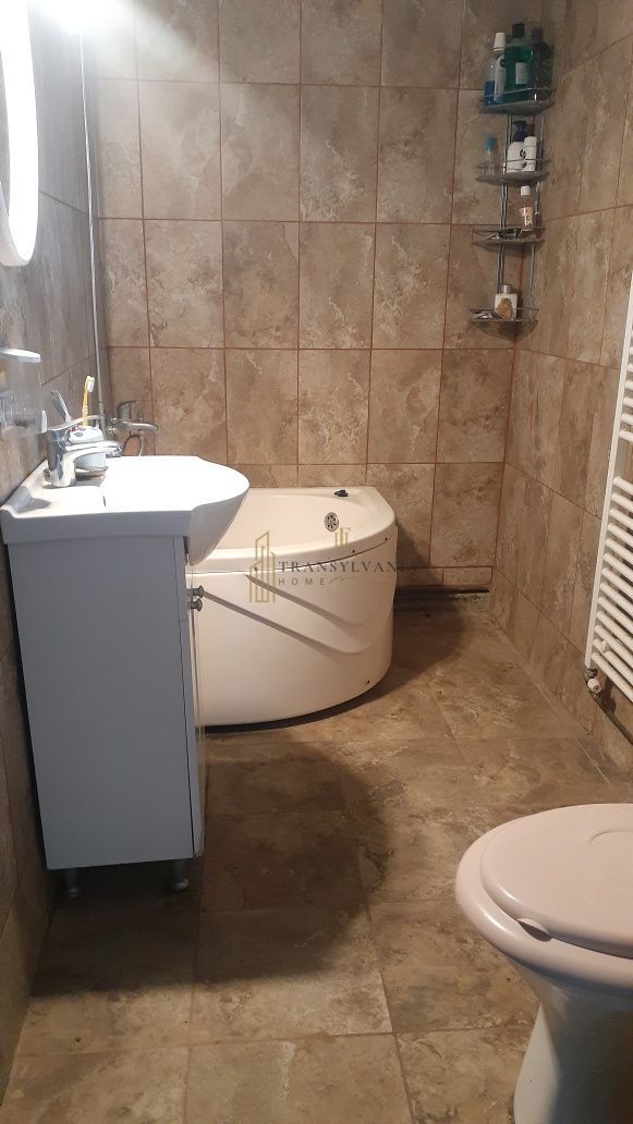 Casa de vanzare cu potential ridicat in Cornatel jud.Sibiu - Poză 11