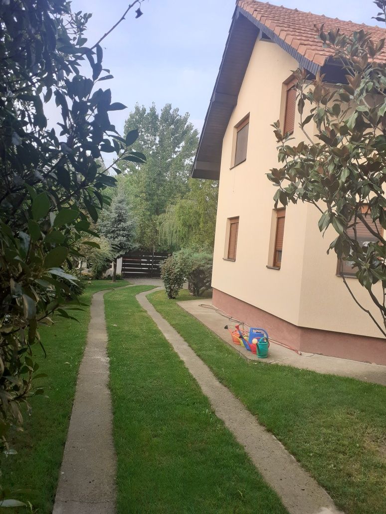 BRASADAS vinde casa cu 6 camere si teren 1200mp în Amati. - Poză 5