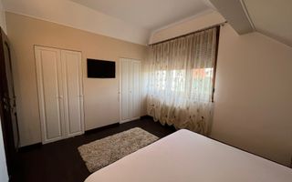 Casa cu terasa generoasa zona centrala - Sibiu - Poză 9