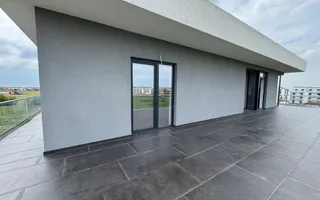 Penthouse cu terasa 70mp si 2 locuri de parcare in zona Torontalului - Poză 13
