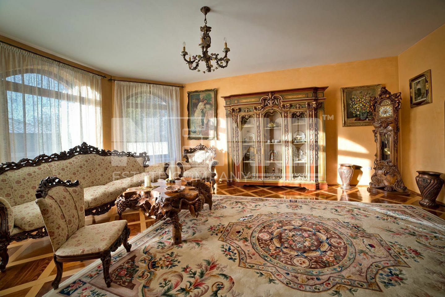 Vila de Vanzare | Rădăuți, Suceava | Pret:  350.000€ - Poză 3