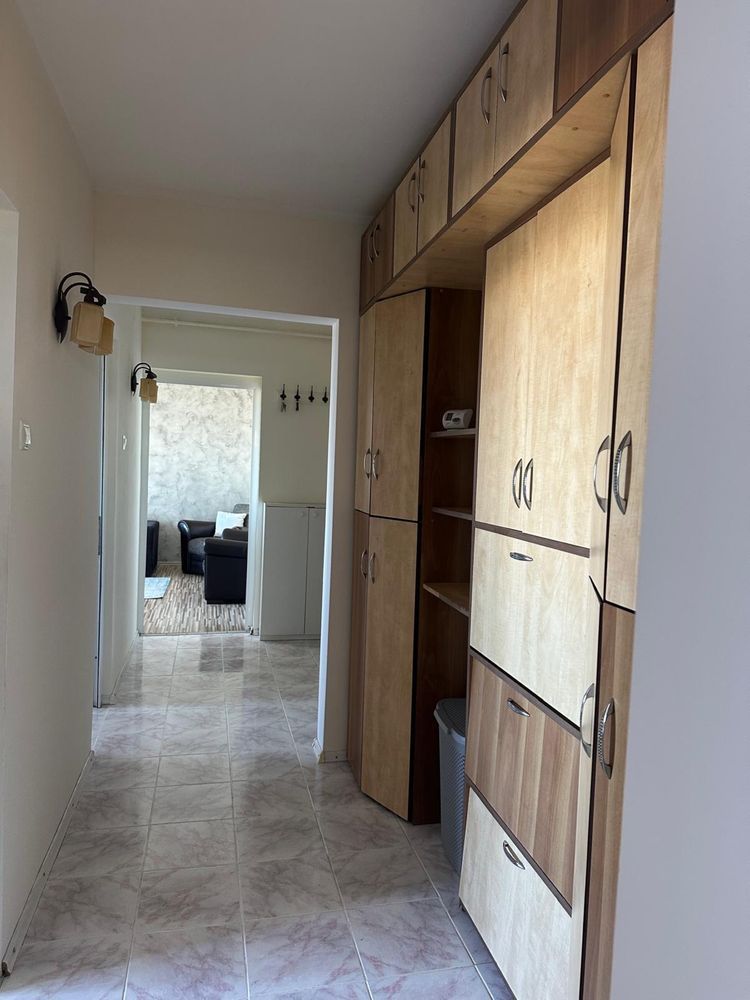 Apartament cu 3 camere zona Tomis Nord -  Parcare Privata - Ocazie - Poză 6