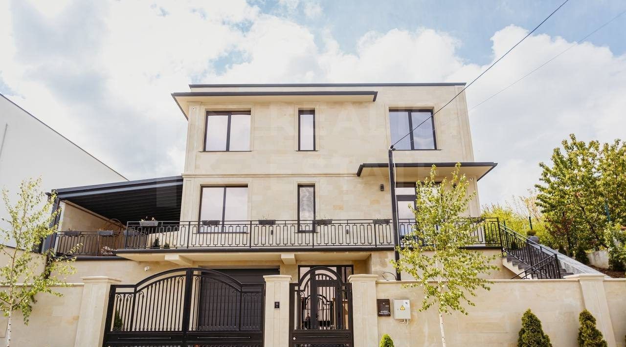 Chirie, casă, 5 camere, str. Calea Unirii, Durlești - Poză 1