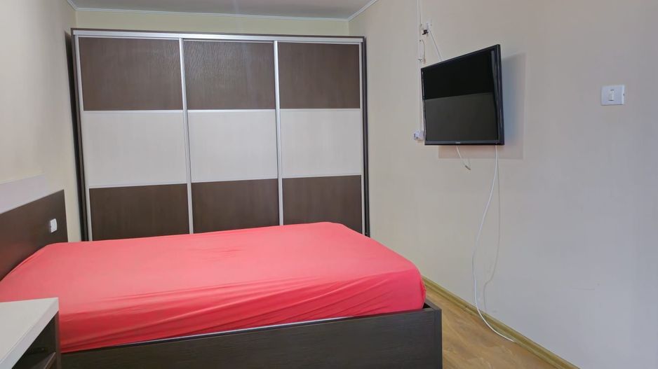 De închiriat apartament cu 2 camere, etajul 1 - Zona Nae Leonard - Poză 9