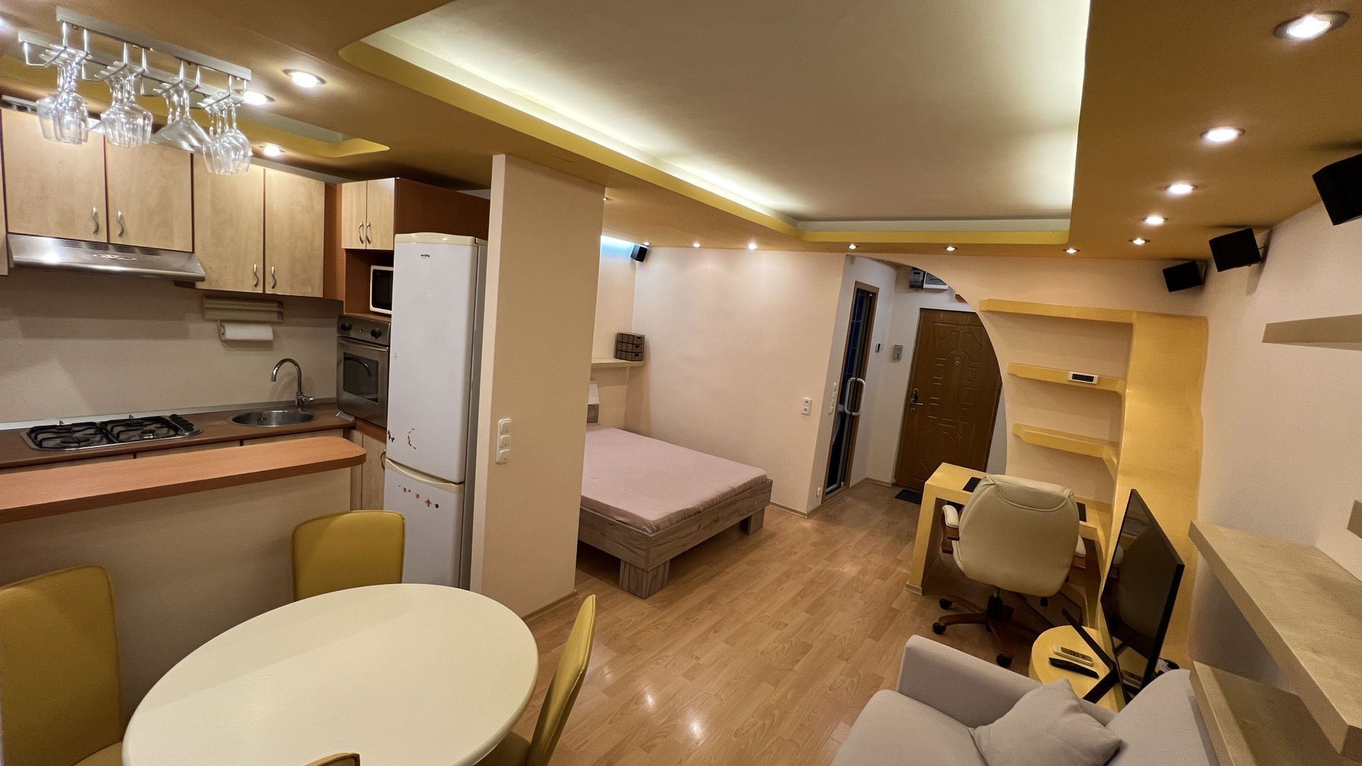 Garsoniera mobilata utilata in bloc mixt anvelopat Pacii, Militari - Poză 2