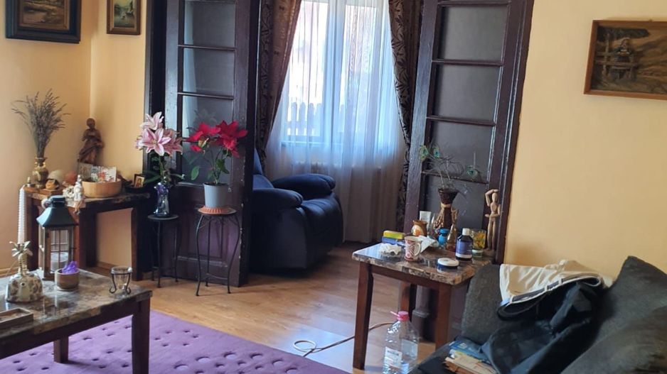 Casa de inchiriat - Domenii - Poză 17