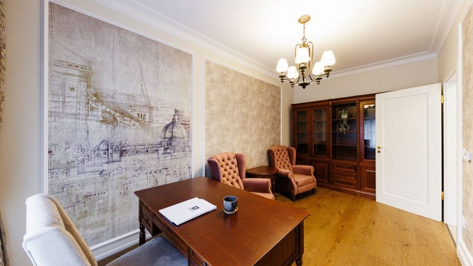 Casa de Lux cu Design Clasic și Piscină la limita dintre Timișoara și Dumbrăvița - Poză 13