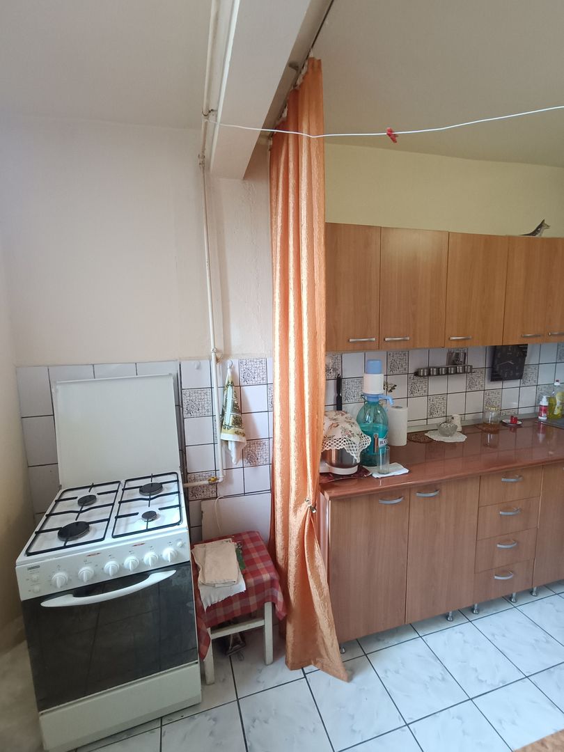 Apartament 3 camere, 70 mp utili, balcon, zona Cetate, Alba Iulia - Poză 14