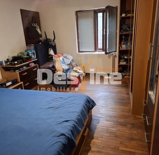 Casa Poiana Campina 6 camere, 228 mp. S.C. . 1521 mp teren.! - Poză 8