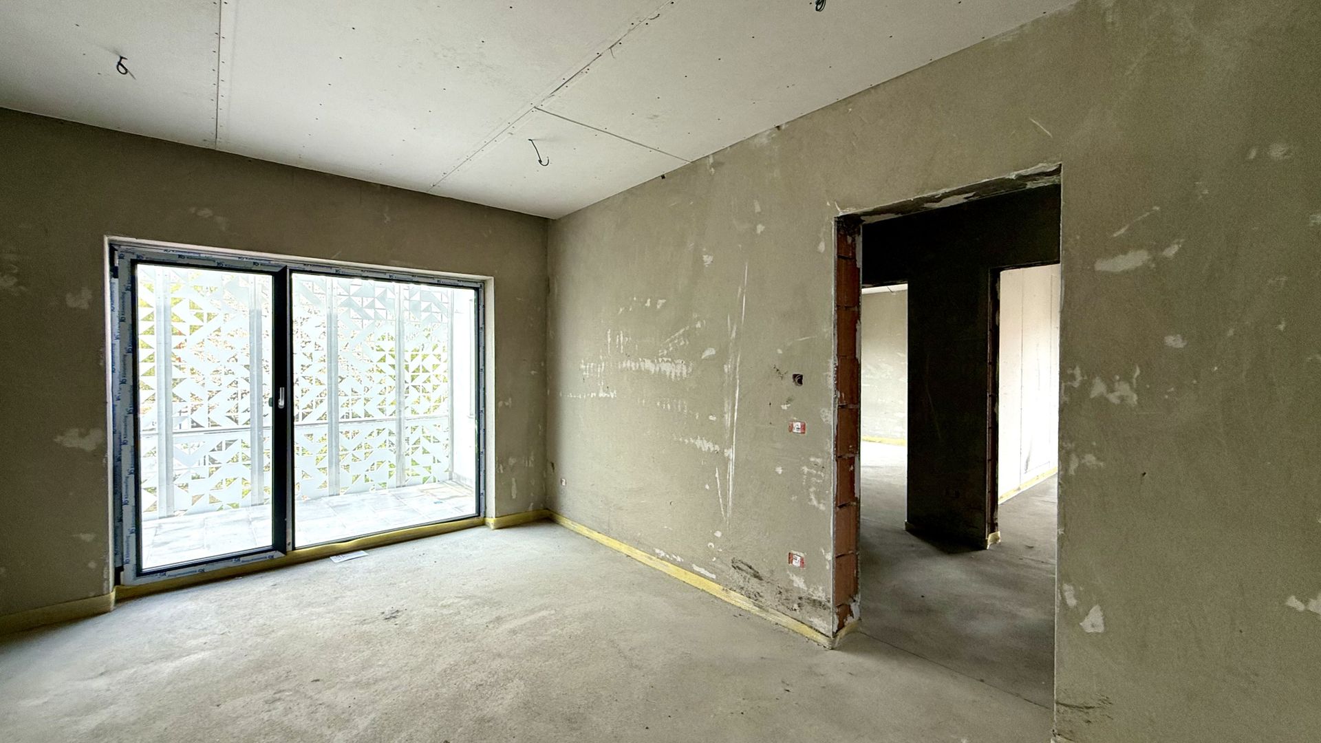 PROIECT DEOSEBIT - Poză 13