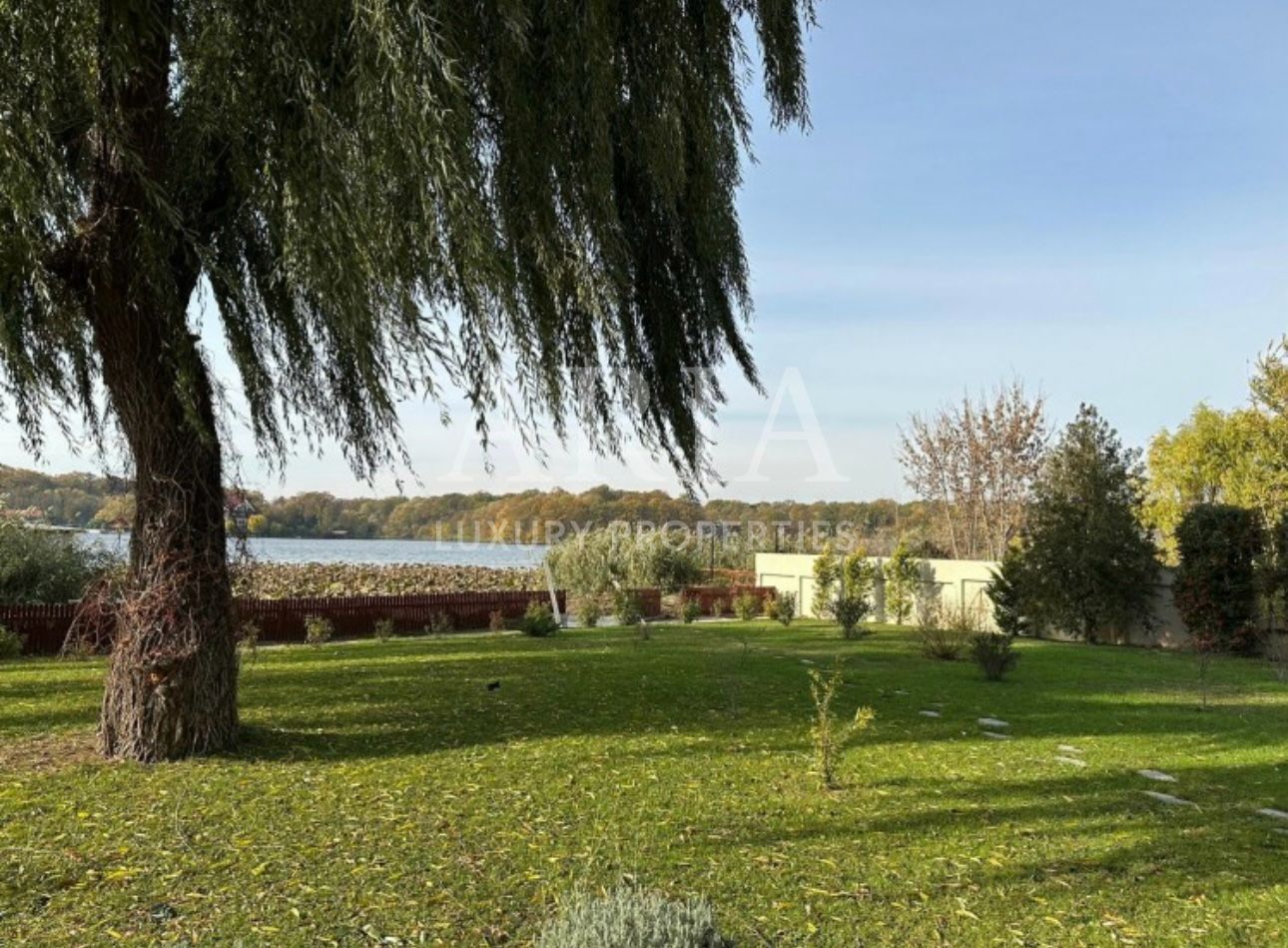 VILA SNAGOV WATERFRONT - PISCINA - PONTON 40M DESCHIDERE LA LAC - Poză 23