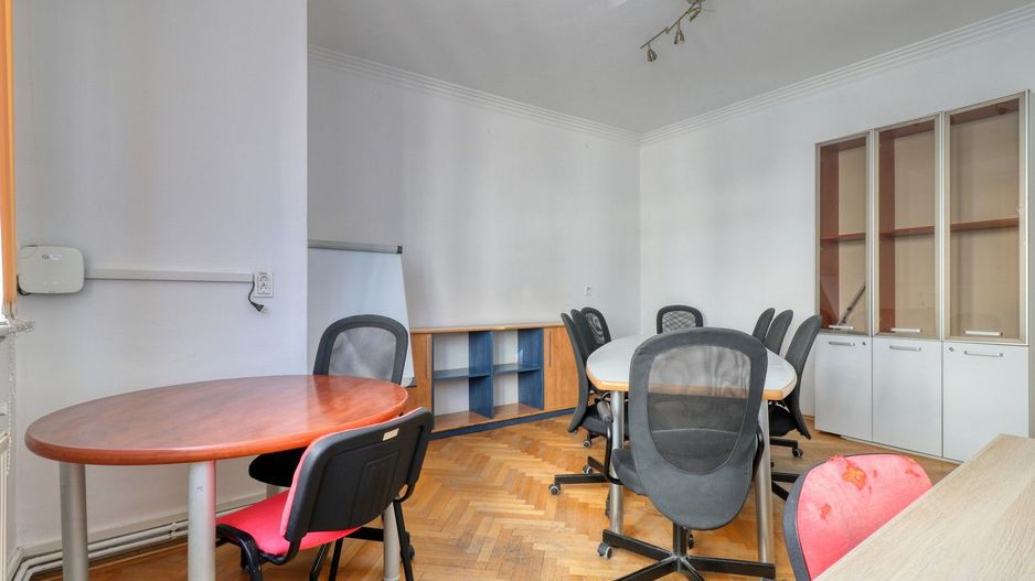 Romană- 5 camere- 140 mp - centrala termica - Poză 6