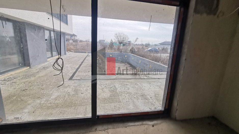 843 e/mp | Vila cu piscina in BAVARIA PARK | 1000 mp teren - Poză 4