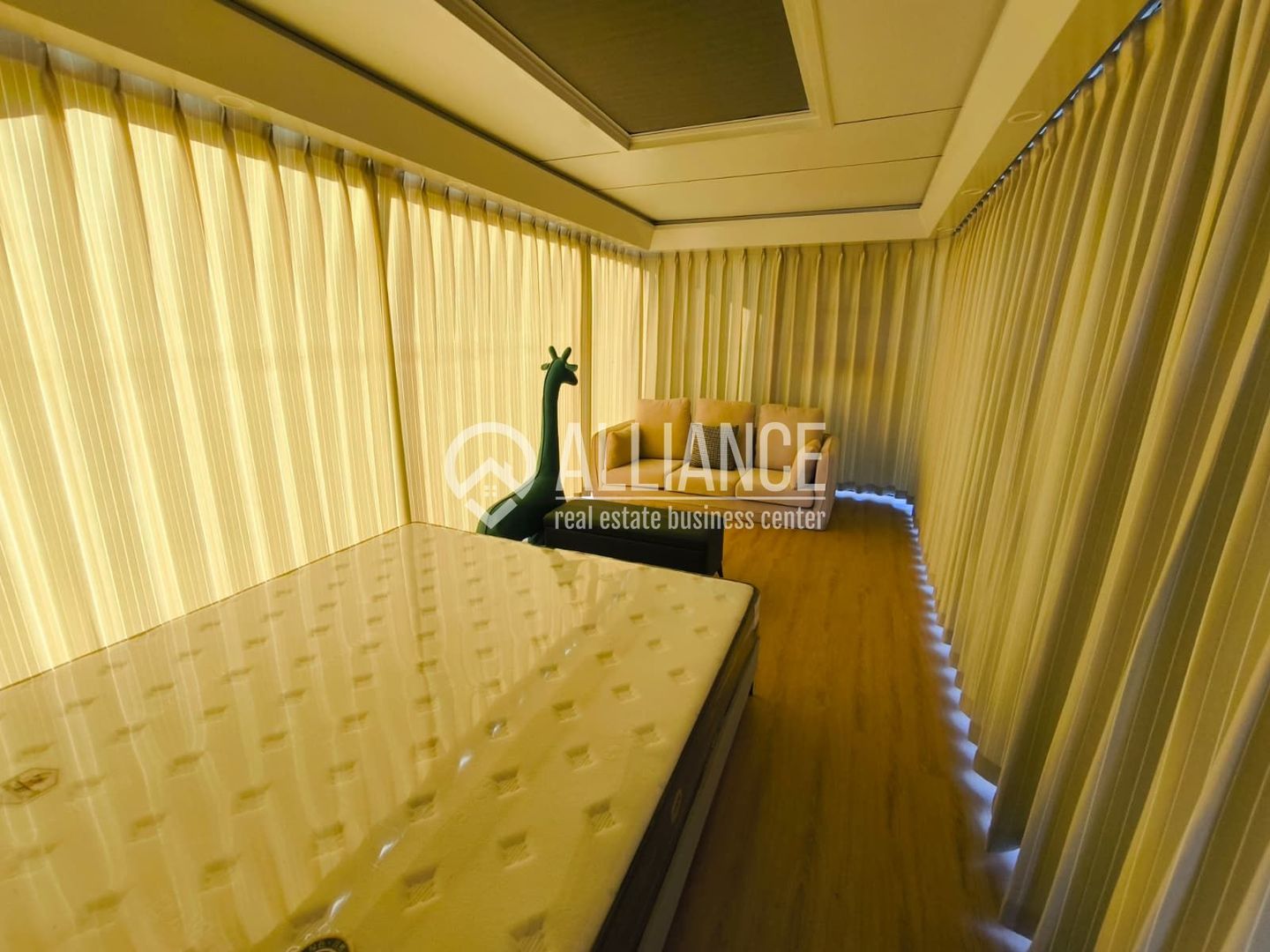 SALIGNY - (Cod01) Mega-ansamblu rezidential la start! - Poză 15