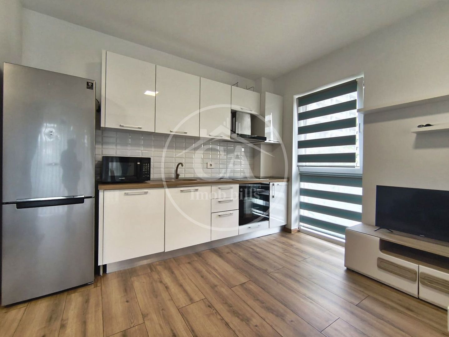 Apartament de închiriat cu 3 camere în PRIMA ONESTILOR, Oradea - Poză 6