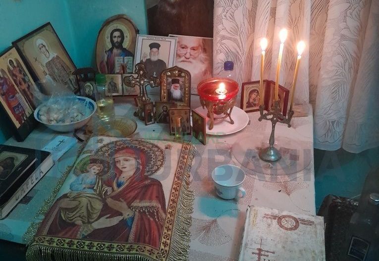 Teren 1.600 mp cu casă locuibilă și anexă în Hlincea, Ciurea - Poză 1