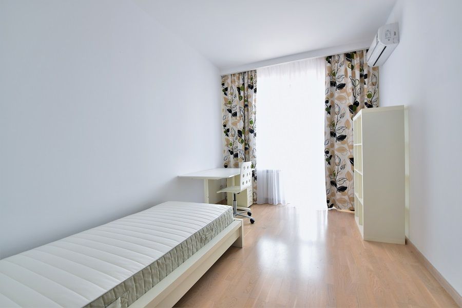 4 camere spatios 140 mp zona Aleea Privighetorilor- Baneasa - Poză 9