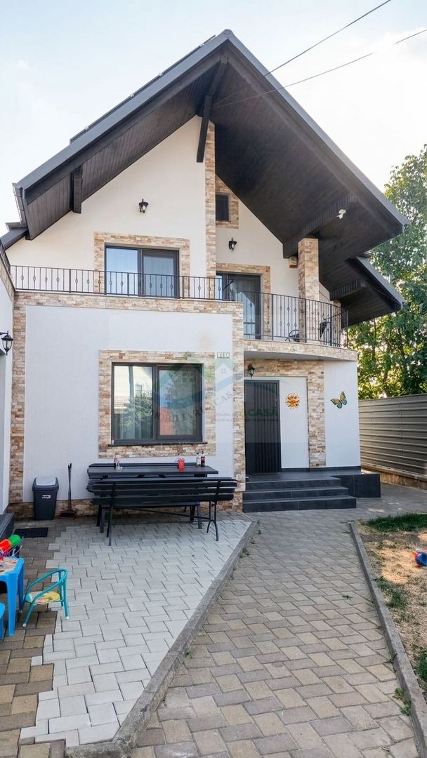 Proprietate exclusivistă – casă individuală Sfântu Ilie/Suceava - Poză 2