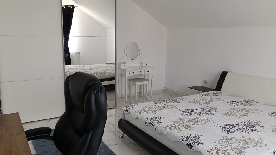 Casa Individuala Becicherecu Mic,P+M,3 Camere,2 Bai,Mobilata si Utilata - Poză 9