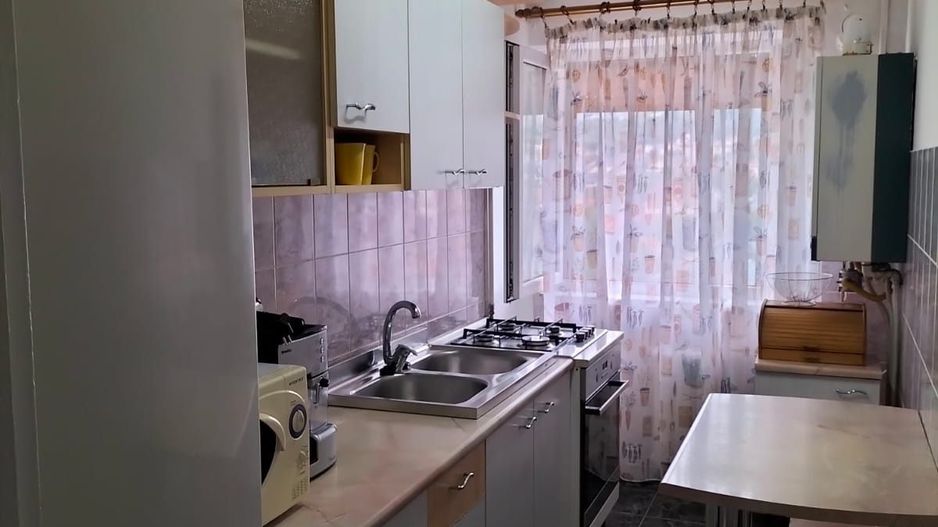 Inchiriere apartamant Zona Cetate - Poză 5