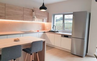 Casǎ modernǎ in Cisnadioara | 170 mp - Poză 8