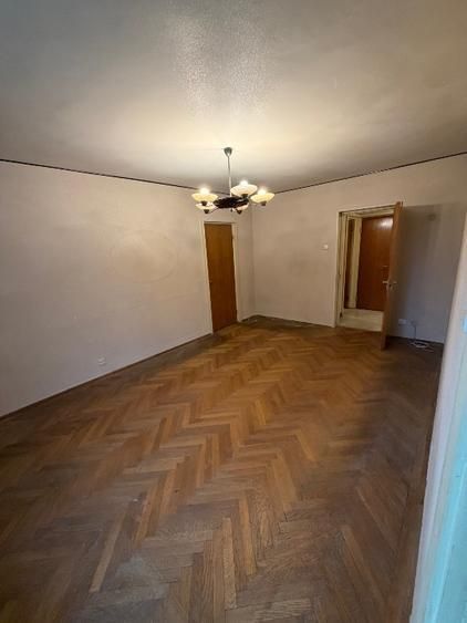 Vanzare 3 camere, 2 bai, etaj 2/4, Titan- Minis - Poză 3