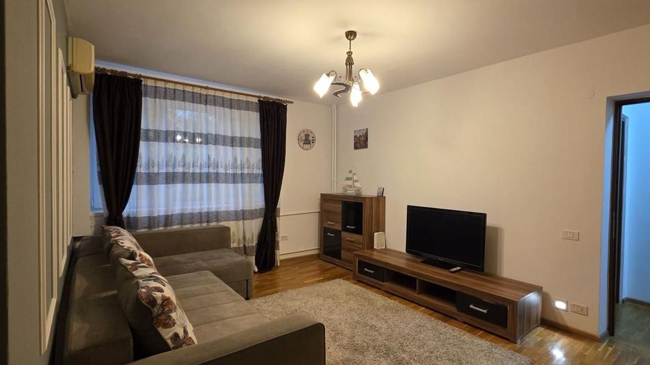 AP. 3 CAMERE PIATA SUDULUI, LOC PARCARE, MOBILAT, METROU 12 MINUTE - Poză 2