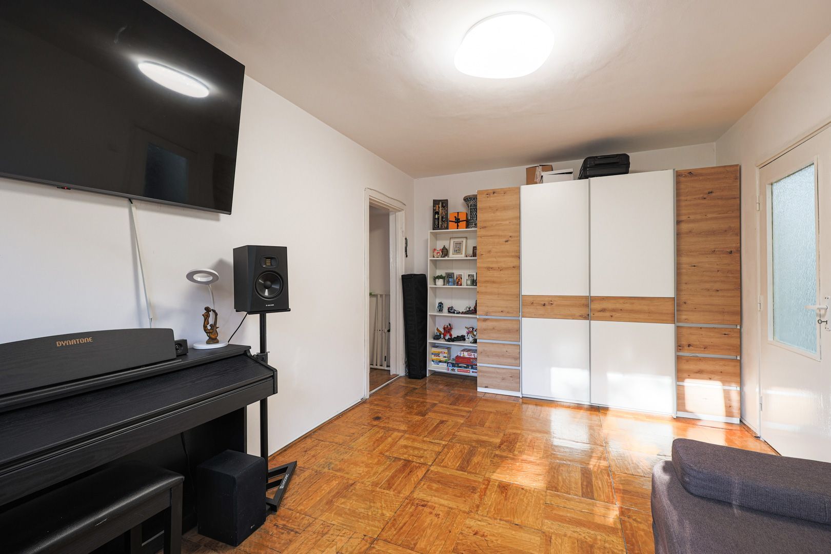 VANDUT Apartament cu 2 camere la etaj 3 Calea Romanilor - Poză 5