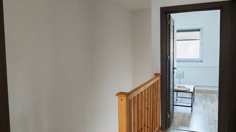 Vila tip duplex S+P+E cartier IZVOR Tarlungeni semimobilata179000 euro - Poză 23