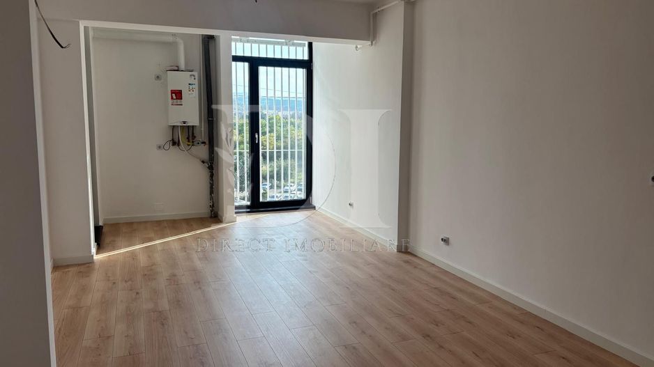 Apartament  de vanzare/ Zona BMW :Floresti - Poză 24