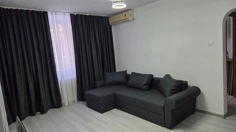 De inchiriat apartament cu 2 camere , Tineretului sector4 - Poză 1