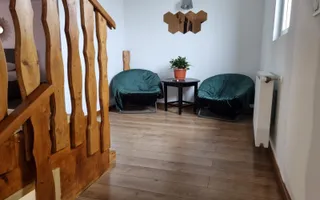 INVESTITIE Vila moderna + vila la rosu, teren 1480 padure - Poză 28