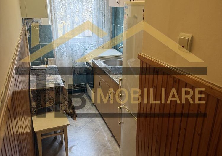 Apartament cu 2 camere, 39mp, Zona 7 noiembrie - Poză 4